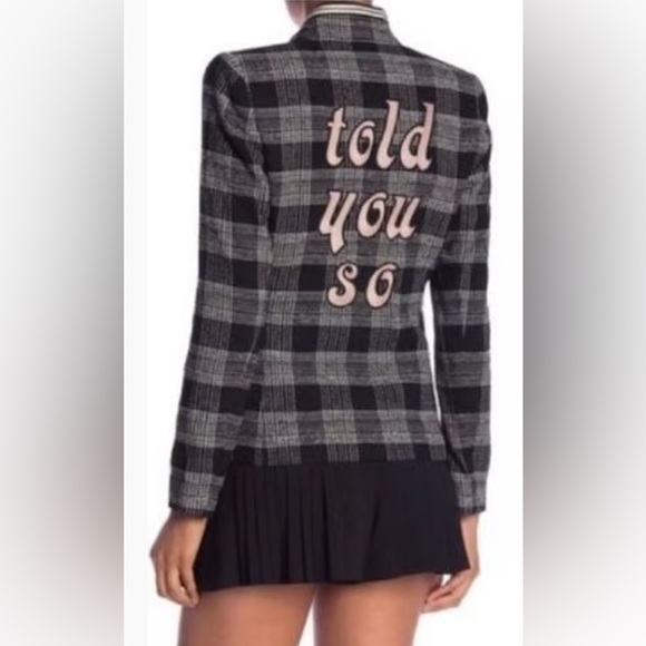 Alice + Olivia Jackets & Blazers - Alice + Olivia Black and White beaded “Told You So” Blazer